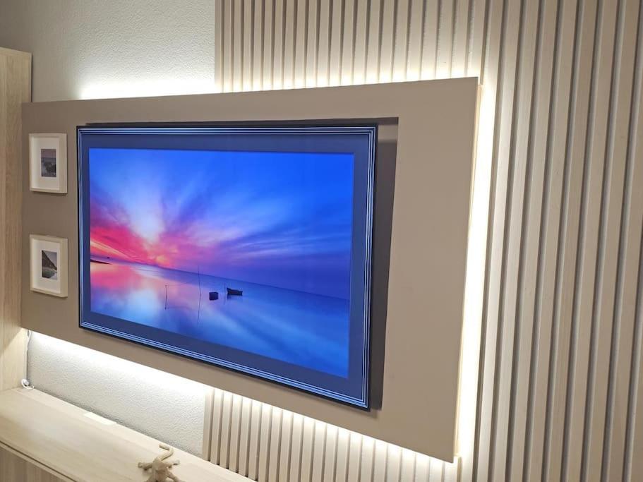 Appartement Symphony Sunrise, With Stunning Sea Views And Short Walk To The By Namaste Elite Torremolinos