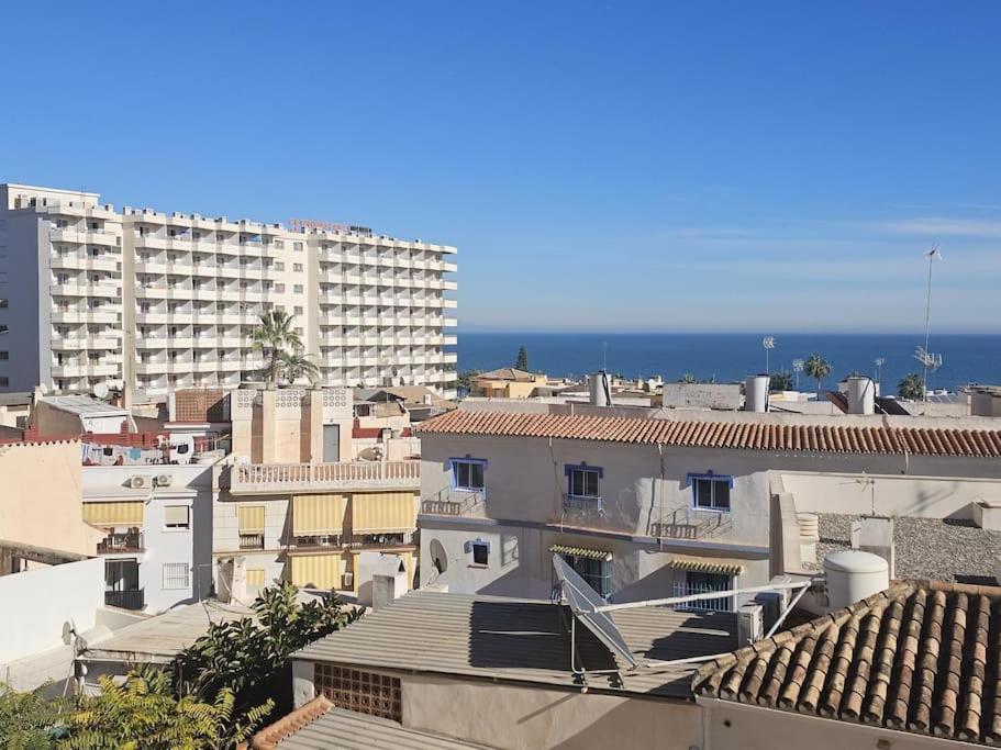 Lejlighed Symphony Sunrise, With Stunning Sea Views And Short Walk To The By Namaste Elite *