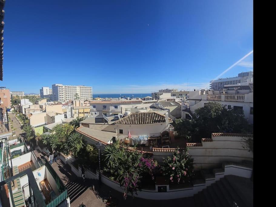 Lejlighed Symphony Sunrise, With Stunning Sea Views And Short Walk To The By Namaste Elite Torremolinos